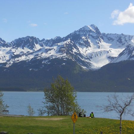 Seward Front Row Bed And Breakfast المظهر الخارجي الصورة